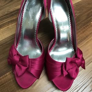 Michaelangelo Mirabella Pink pumps with bow 🎀